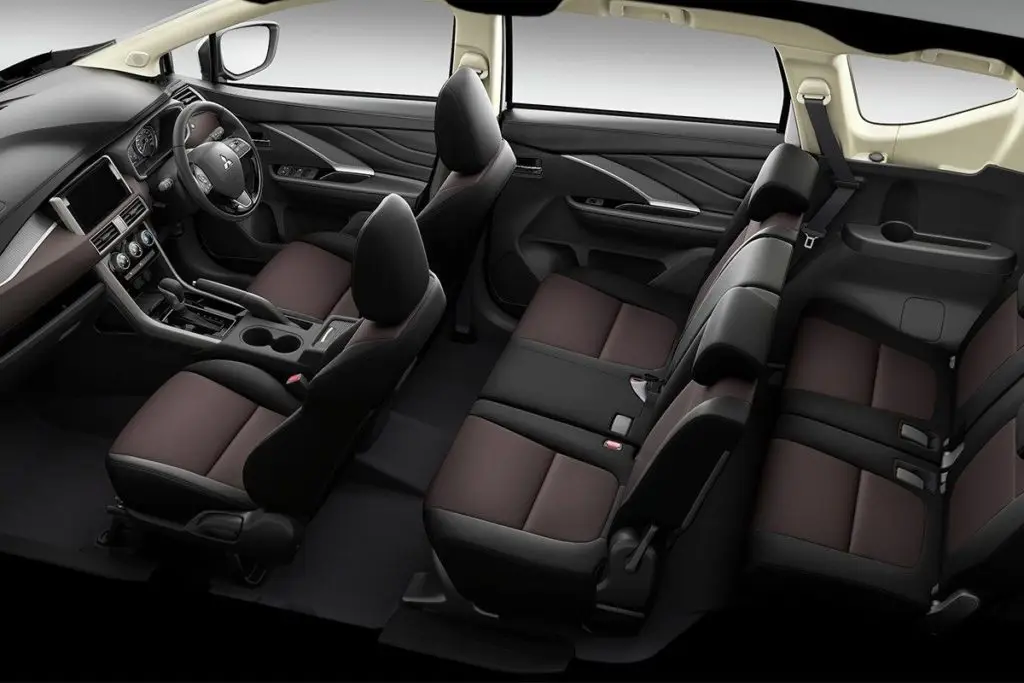 mitsubishi-xpander-interior2-1024×683