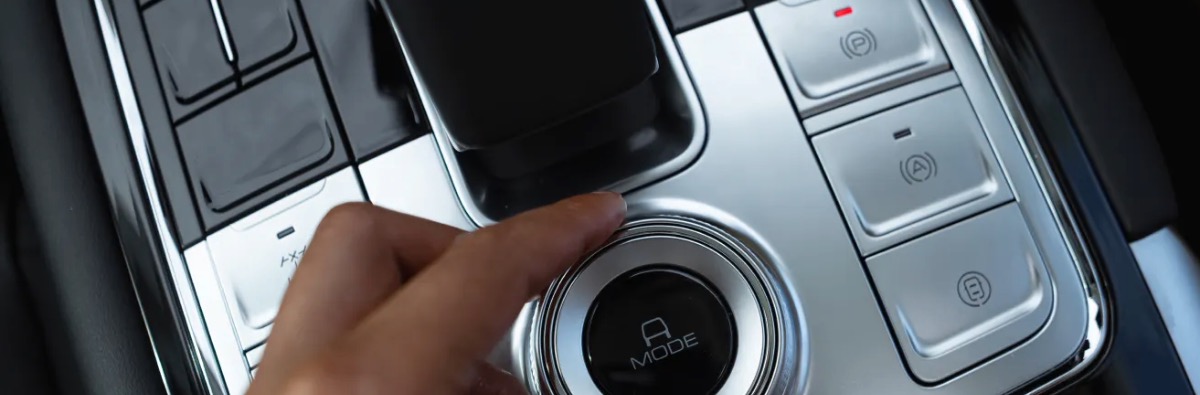 p500-interior-front